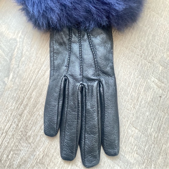 Fownes Brothers Leather Gloves
(NWT) with Fur Cuffs Sz M - Picture 4 of 14